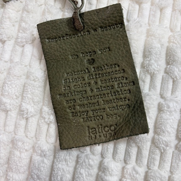 BNWOT Latico Olive Leather Crossbody Bag - Picture 6 of 6